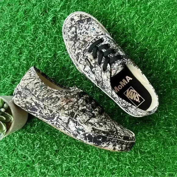 💫Vans Authentic Moma Jackson Pollock SEND OFFERS - Picture 4 of 7